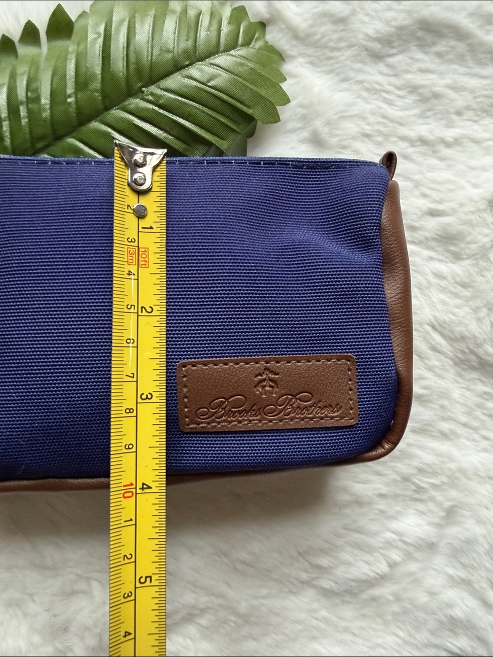 United Airlines Brooks Brothers Business Class Amenity Kit Perricone MD - Picture 8 of 9